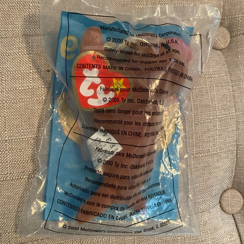 Tusk the walrus TY beanie baby! Never opened